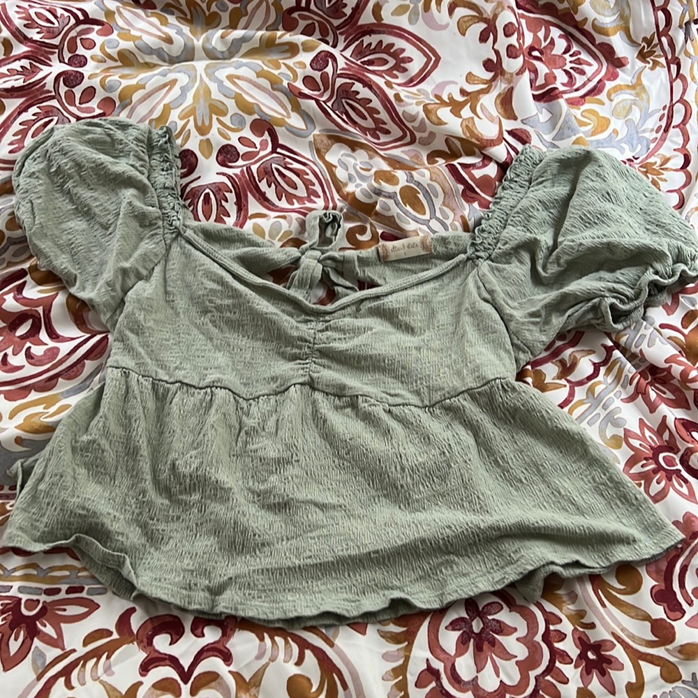 Altar’d state green cinch top